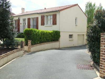 MAISON CHOLET - 5 pieces - 100 m2
