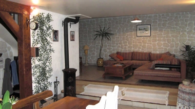 MAISON LA SEGUINIERE - 8 pieces - 200 m2