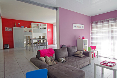 Au May sur Evre Maison de 4 chambres