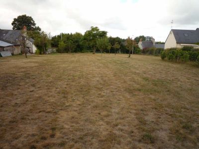 TERRAIN CONSTRUCTIBLE BRION - 1200 m2