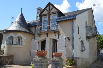 Maison Fontaine Milon 7 pieces 106 m2