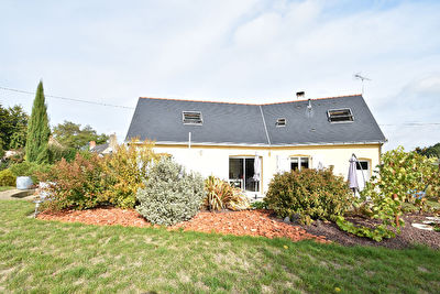Maison Fontaine Milon 7 pieces 138 m2
