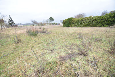 Terrain Beaufort En Anjou 1600 m2