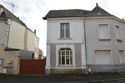 Maison Beaufort En Vallee 3 pieces 57 m2