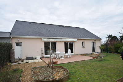 Maison Beaufort En Vallee 5 pieces 97.66 m2