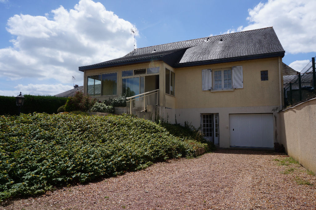 Maison Bauge En Anjou 5 pieces 117 m2