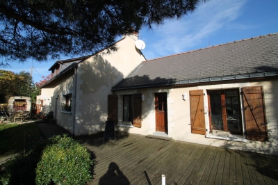 Maison Briollay 7 pieces 145 m2
