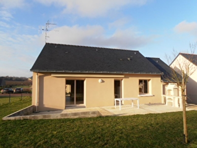 Maison Jarze 5 pieces 93 m2