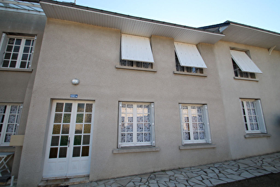 Maison Seiches Sur Le Loir 6 pieces 104 m2