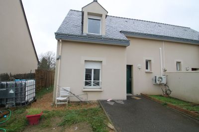 Maison recente a Briollay