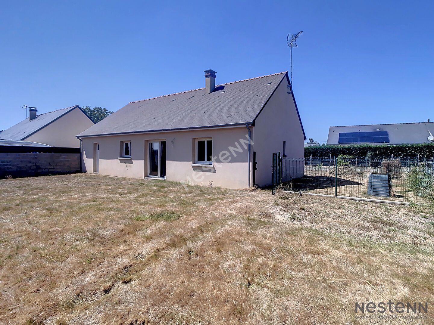 photos n°1 10 Minutes Nord Chateauneuf sur Sarthe