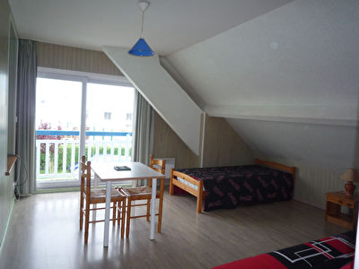 SAINT- MALO STUDIO MEUBLE