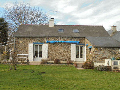 MAISON EN PIERRES SAINT GUINOUX