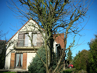 MAISON ST CYR L ECOLE - 8 pieces - 131 m2