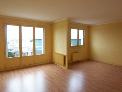 Appartement ST CYR L ECOLE - 4 pieces - 68,75 m2