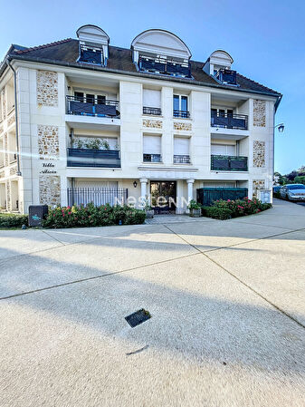 Studio ST CYR L ECOLE - 1 piece - 25,30 m2