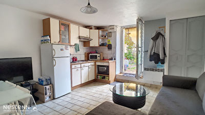 Appartement Fontenay Le Fleury 2 pieces 28.40 m2