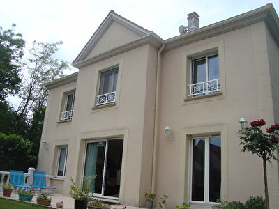 Les Clayes Sous Bois 162 m2