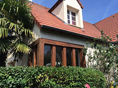 Maison 7 pieces aux Les Clayes Sous Bois