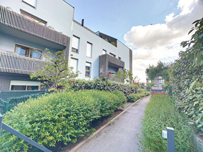 Appartement Bois D Arcy 1 piece 32.45 m2