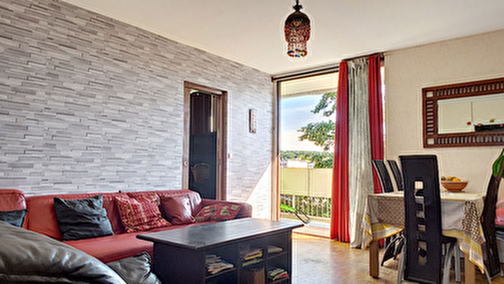 Appartement Saint Cyr L Ecole 5 pieces