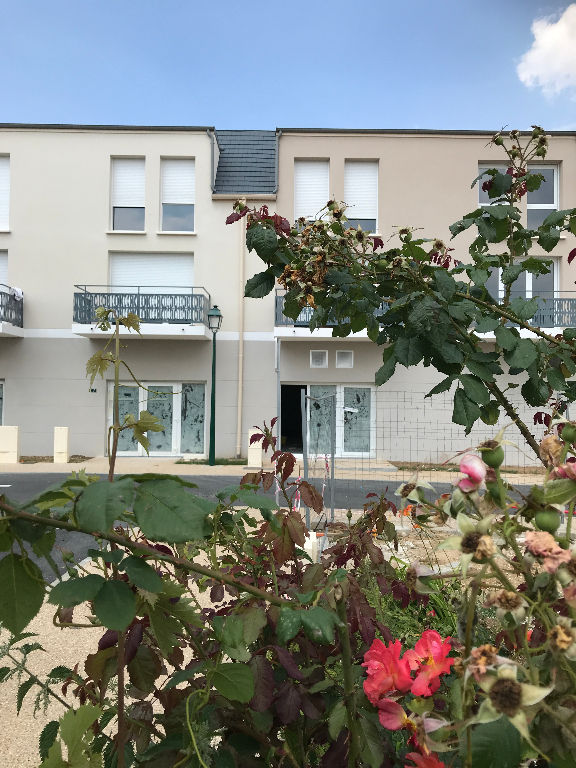 photos n°1 Appartement Thiverval Grignon 3 pièce(s) 66 m2