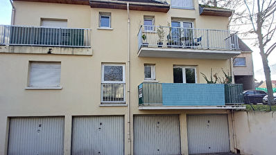 Appartement Fontenay Le Fleury 1 piece 30 m2