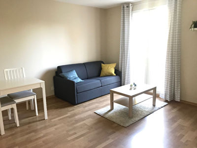 Appartement Voisins Le Bretonneux 2 pieces 37.93 m2