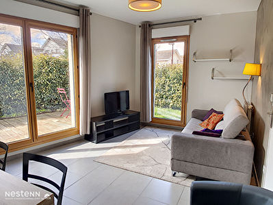 Appartement Bois D Arcy 2 pieces avec terrasse.