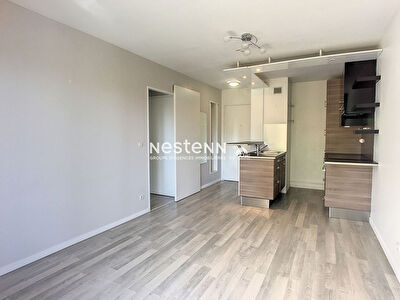 Appartement 2 pieces - PLAISIR
