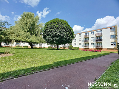 Appartement Bois D'arcy 3 pieces avec balcon !