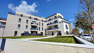 Appartement Bois D'arcy 3 pieces avec jardin !