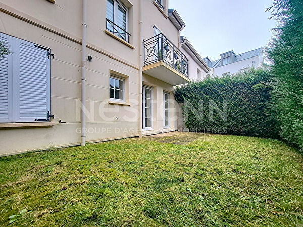 Appartement Montigny Le Bretonneux 2 pieces 43 m2 en rez-de-jardin