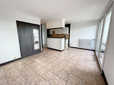 Appartement Plaisir 1 piece 32 m2