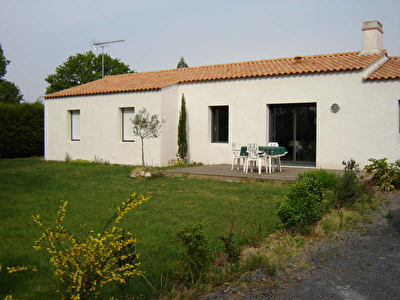 MAISON RECENTE CHALLANS - 5 pieces - 99,16 m2