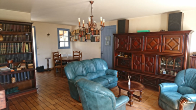 A vendre a Soullans, maison spacieuse de 122m2, de 5 pieces, avec terrasse.