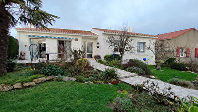 Vente en exclusivite d'une maison 2 chambres a BOUIN