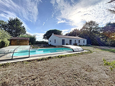 Vente : maison 3 CHAMBRES 156 m2 a SAINT GERVAIS en campagne