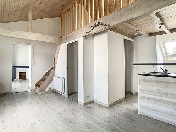 Nantes Talensac - Viarme - T2 en dernier etage