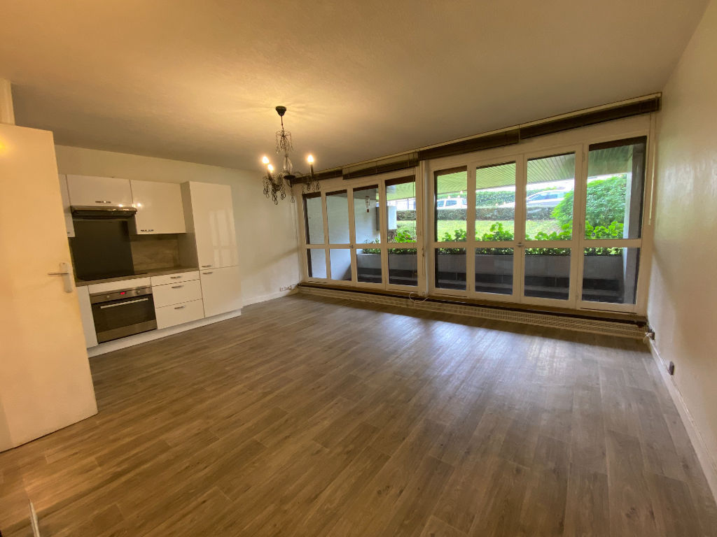 SaintCloud quartier Val d'or , appartement 2 pieces