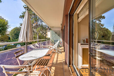 Appartement Saint Cloud 6 pieces 134.86 m2