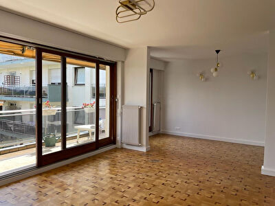 Appartement Saint Cloud 5 pieces 103 m2 - Refait a neuf