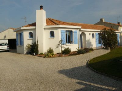 MAISON CHATEAU D OLONNE - 6 pieces - 144 m2