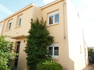 Maison Chateau-d\'olonne 7 pieces 115.69 m2