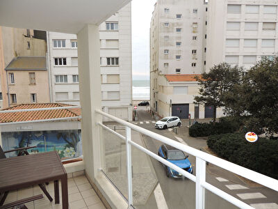 Appartement Les Sables D Olonne 2 pieces vendu loue bail commercial