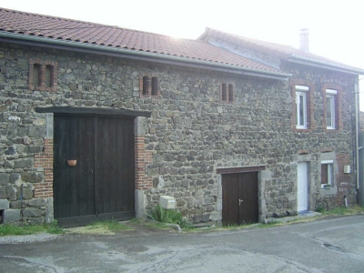 FERME AUREC SUR LOIRE - 6 pieces - 92,79 m2