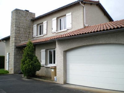 MAISON ST GERMAIN LAPRADE - 8 pieces - 135,50 m2
