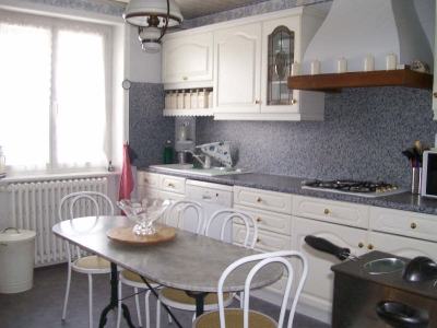 MAISON DE VILLAGE LE CHAMBON SUR LIGNON - 11 piece - 148 m2