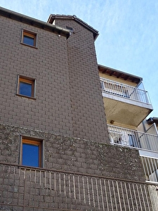 Appartement Yssingeaux 3 pieces avec 5 garages
