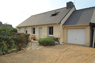 Maison a Champigne de 6 pieces, 4 chambres avec jardin